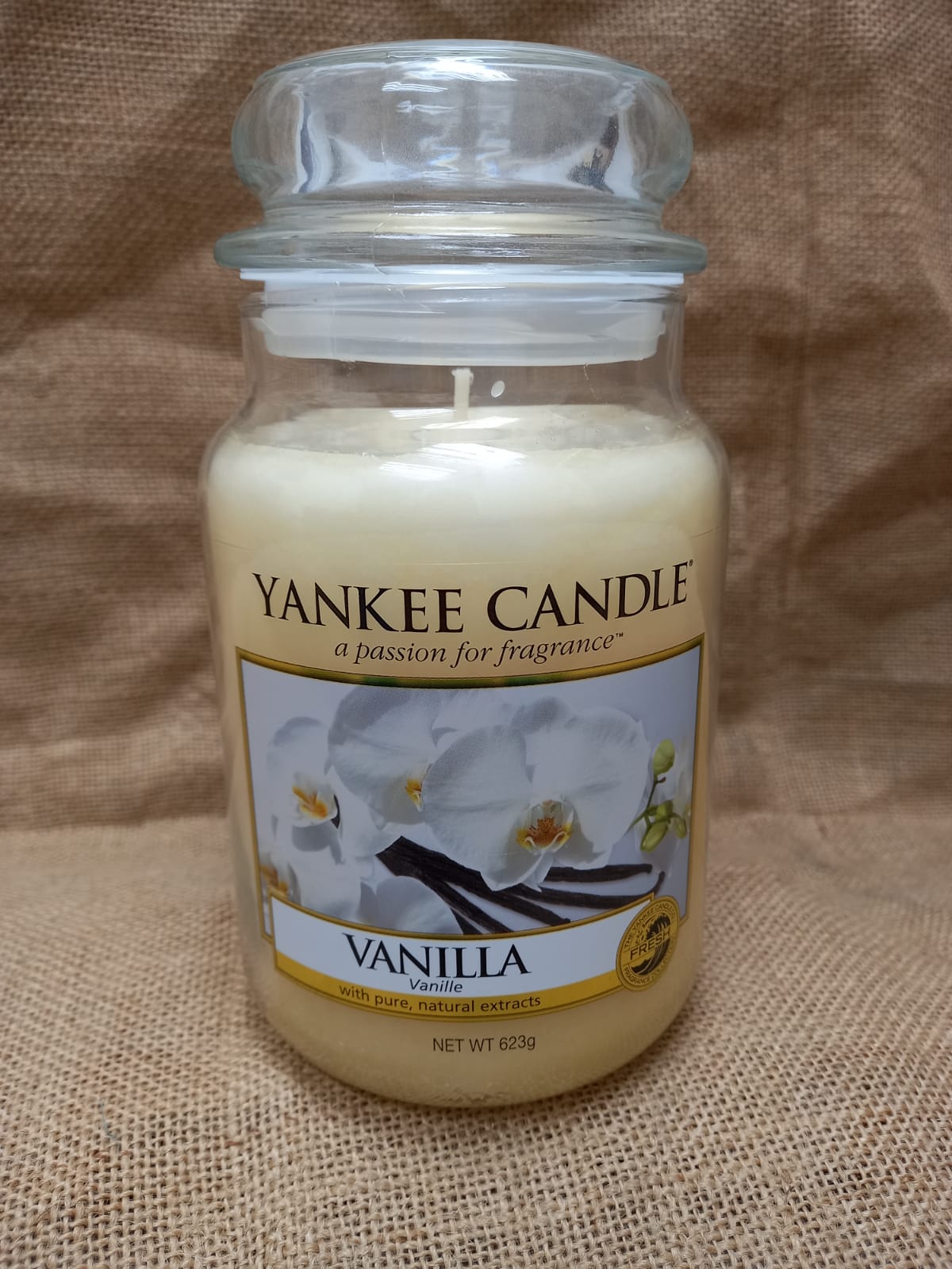 YANKEE CANDLE LARGE JAR